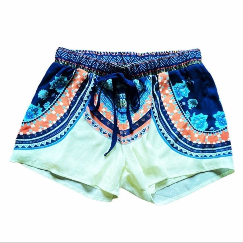 NWOT Freestyle Revolution Boho Shorts